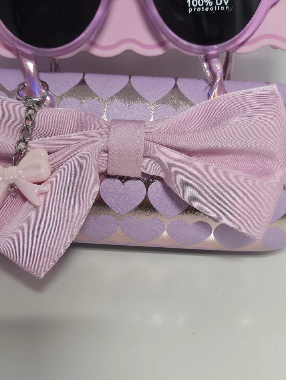 NWT Dream Pink Cat Eye Shaped Kids Sunglasses And Case Set Pink Bow